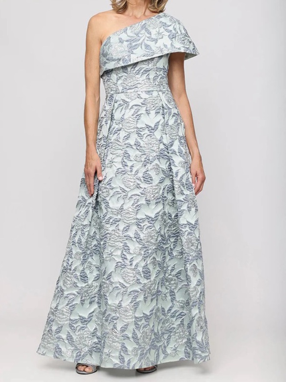 one-shoulder jacquard gown